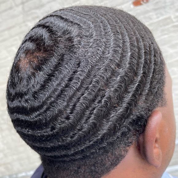 Meet your Posher, George - Picture 2 of 4